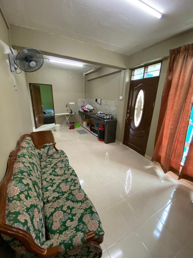 Homestay Ijaa Маранґ Екстер'єр фото